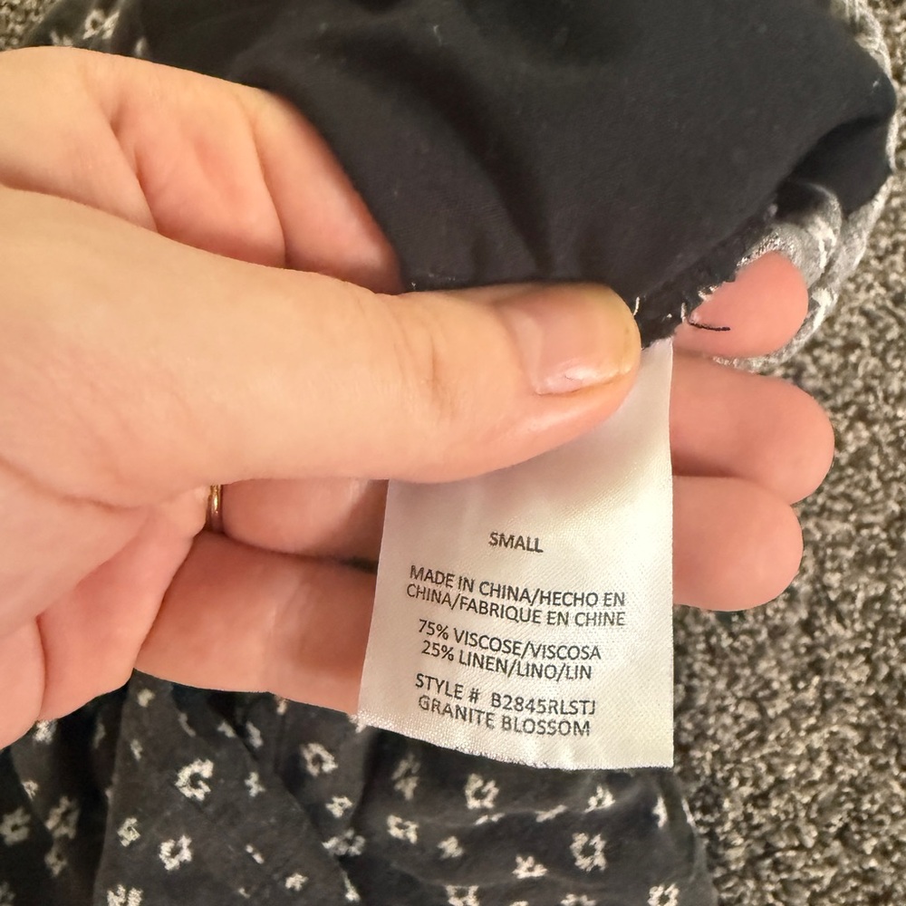 Linen relaxed flower print pant - Picture 6 of 6